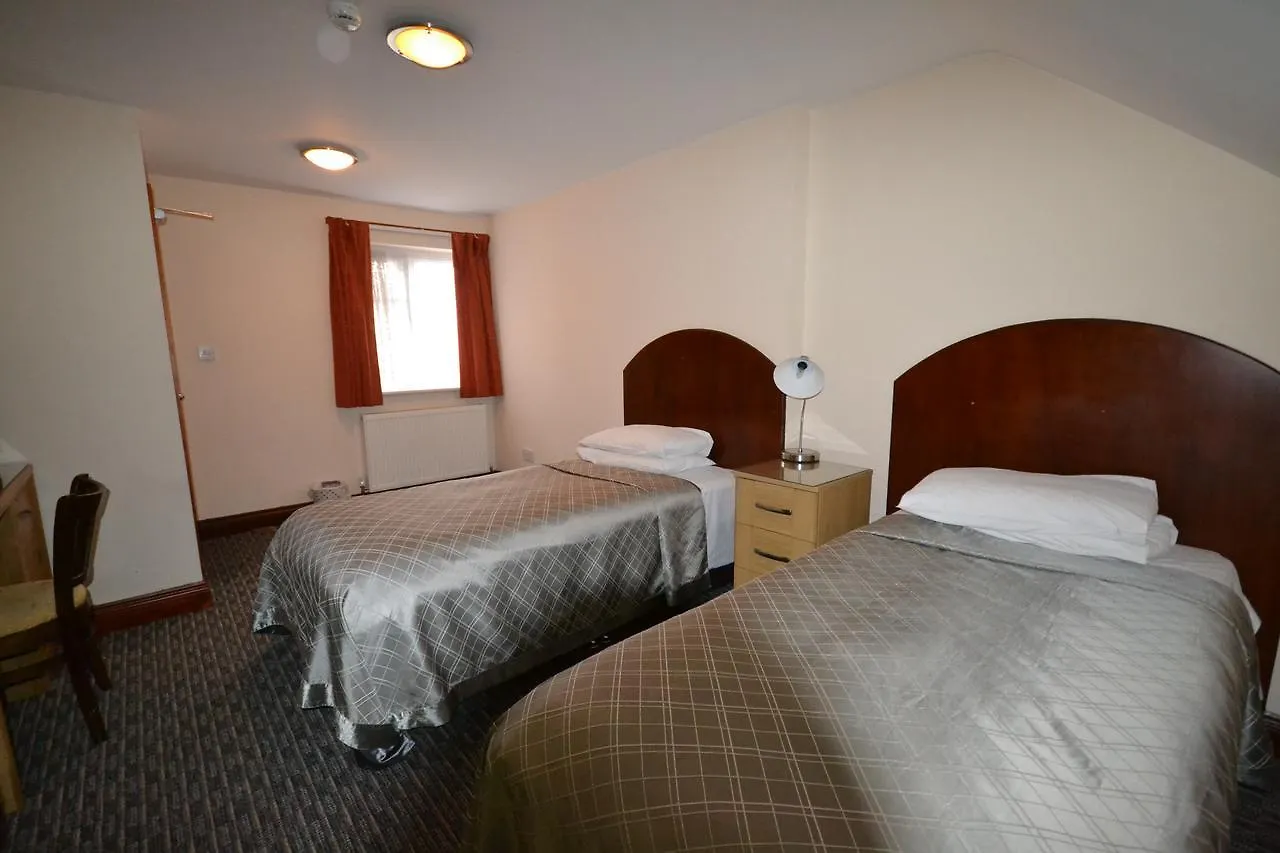 Airport Guest House Slough